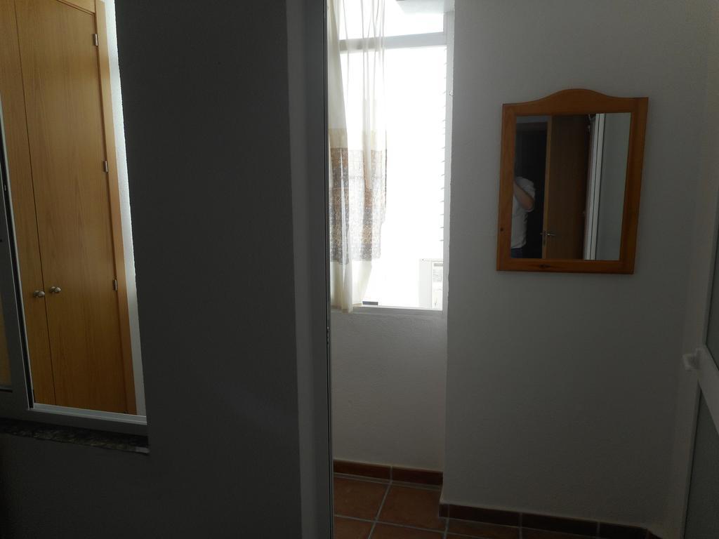 Hostal Paco Pepe Conil De La Frontera Quarto foto