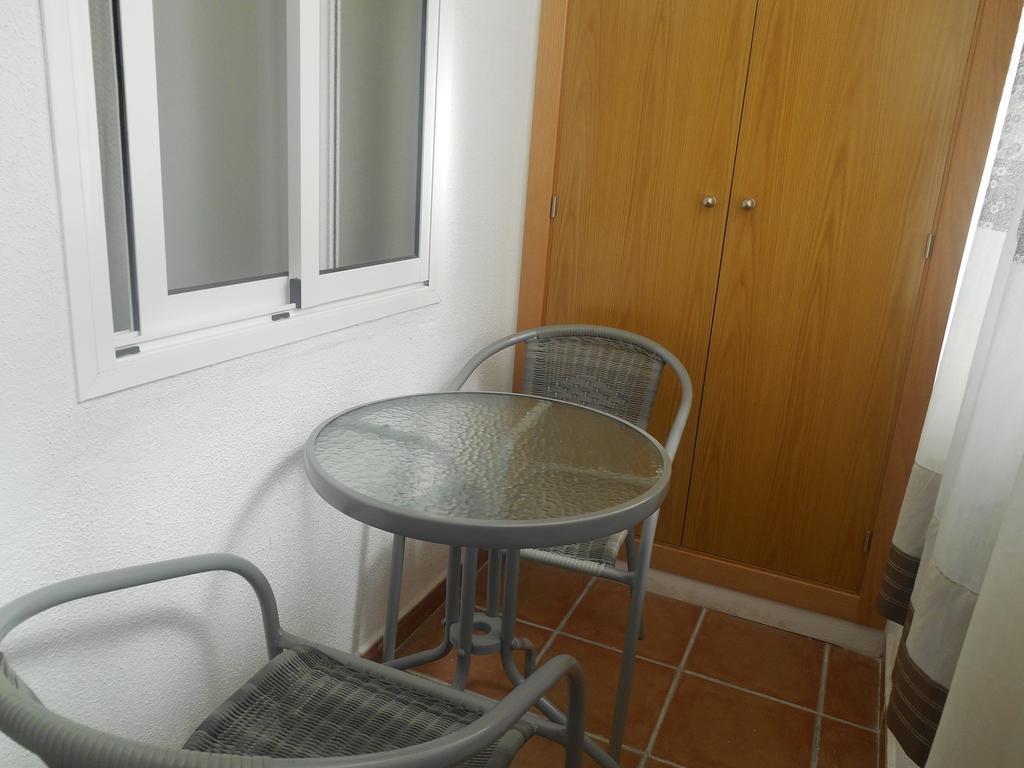 Hostal Paco Pepe Conil De La Frontera Exterior foto
