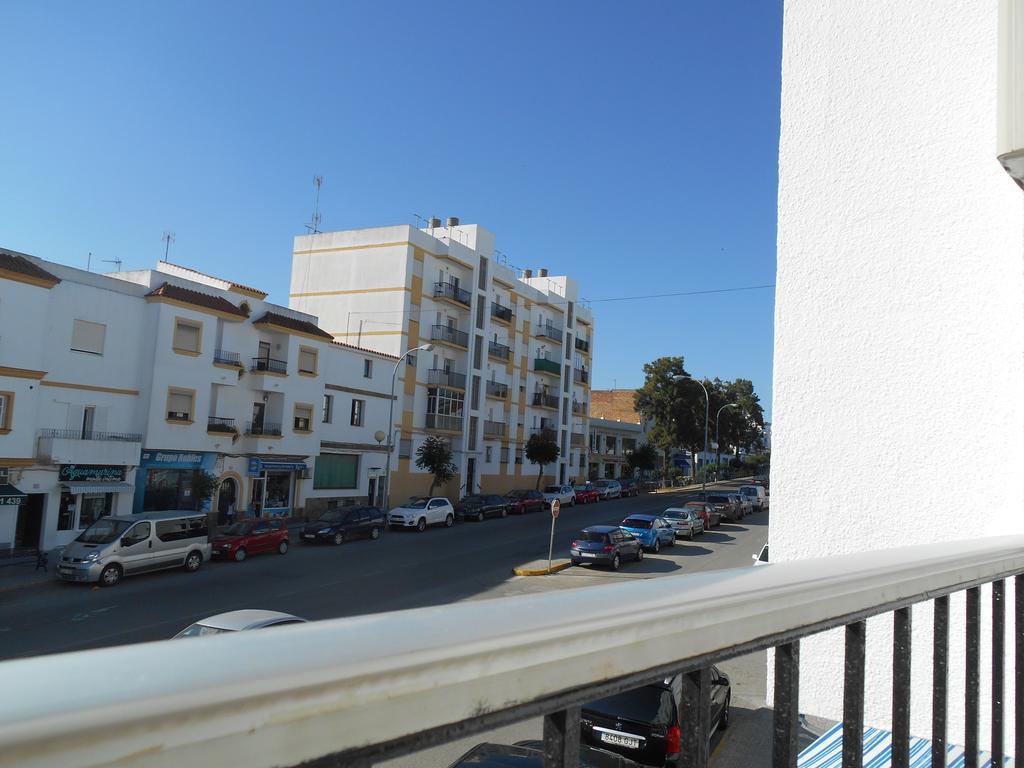 Hostal Paco Pepe Conil De La Frontera Exterior foto