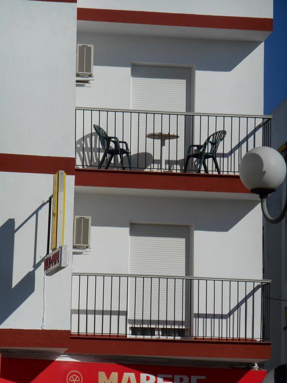 Hostal Paco Pepe Conil De La Frontera Exterior foto